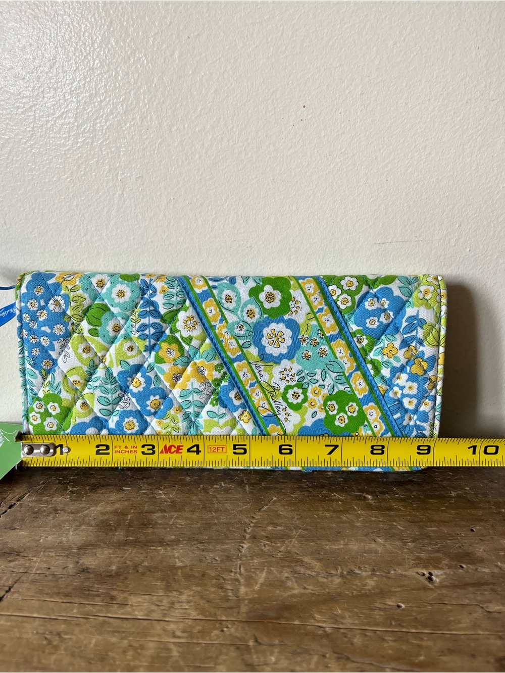 Vera Bradley NWT Quilted Travel Wallet English Meadow - Picture 8 of 15